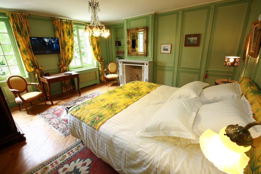 Bed and Breakfast Le Domaine Du Lieu Athan ,Reserve Aux Adultes Saint-Gâtien-des-Bois Exteriér fotografie